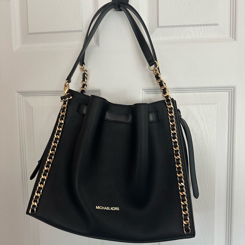 Michael Kors Mina Large Chain Shoulder Bag
